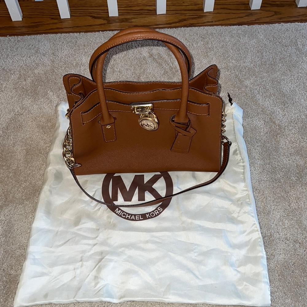 Michael kors leather bag